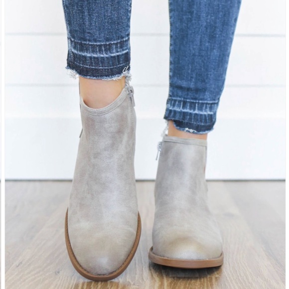 Bootie - Picture 2 of 7